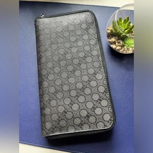 NWT Salvatore Ferragamo dual zip leather Gancini wallet w/gift bag - Picture 4 of 14